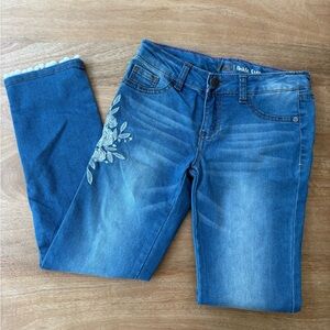 GIRLS Cropped Washed Embroidered Jeans - Size 10